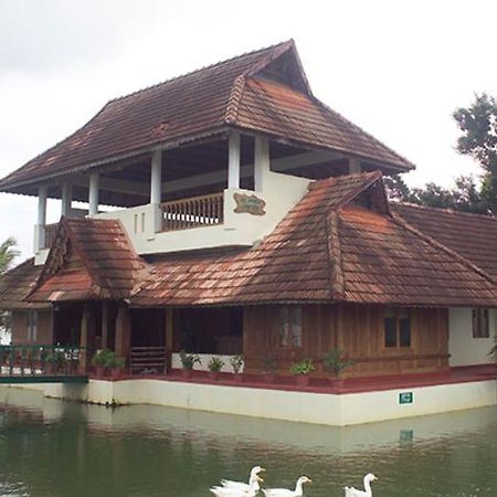 Aquasserenne Kollam Zewnętrze zdjęcie